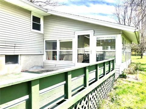 111 Craig Cir, Syracuse, NY 13214 photo 20