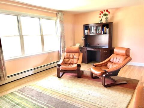 111 Craig Cir, Syracuse, NY 13214 photo 3