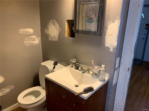 102 E Beard Ave, Syracuse, NY 13205 photo 15
