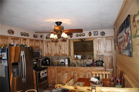 196 Warren Rd, German Flatts, NY 13407 photo 25