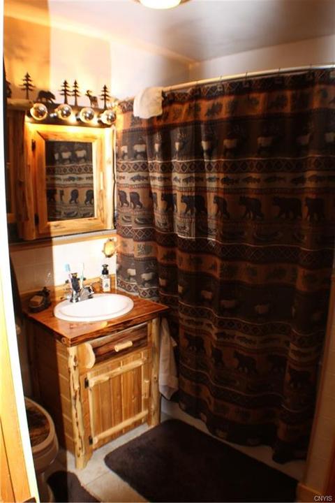 196 Warren Rd, German Flatts, NY 13407 photo 9