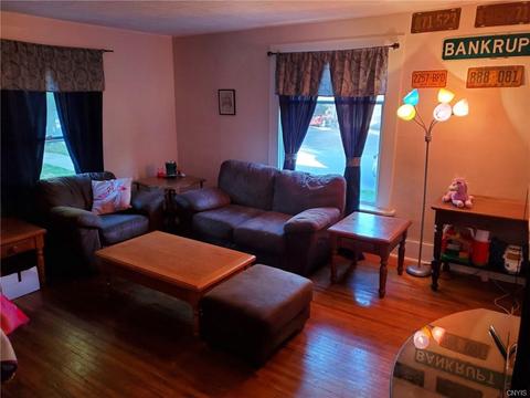 15 Pine St, Schroeppel, NY 13135 photo 5