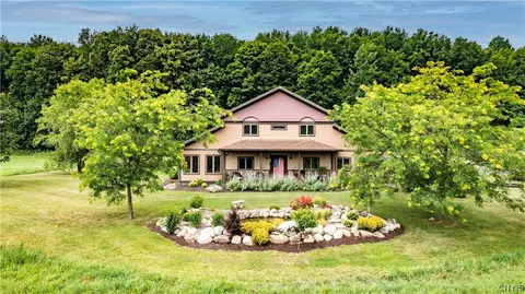 10395 Egypt Rd, Conquest, NY 13166