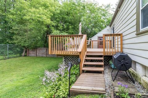108 Grover St, East Syracuse, NY 13057 photo 28