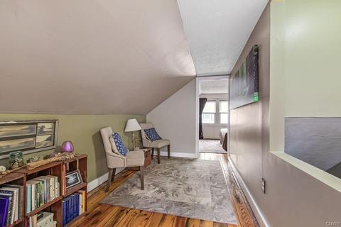 108 Grover St, East Syracuse, NY 13057 photo 22