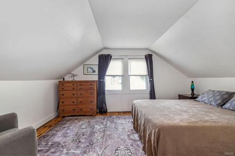 108 Grover St, East Syracuse, NY 13057 photo 18