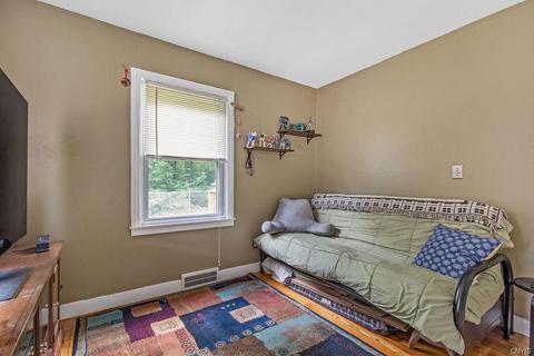 108 Grover St, East Syracuse, NY 13057 photo 16