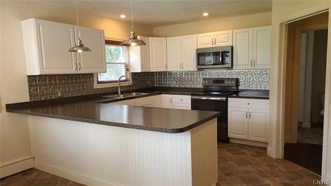 46 Seneca Ave, Oneida, NY 13421 photo 7