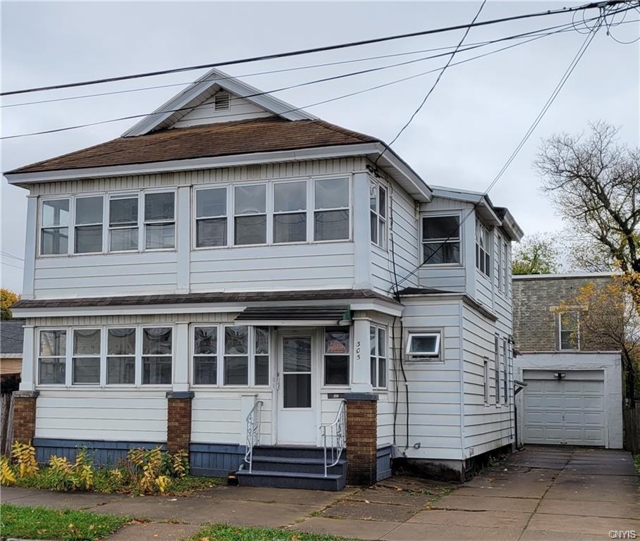 305 Kossuth Ave, Utica, NY 13501 11 Photos MLS S1362775 Movoto