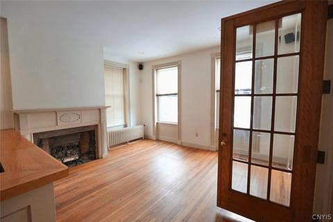 402 N Cayuga St, Ithaca, NY 14850 photo 2