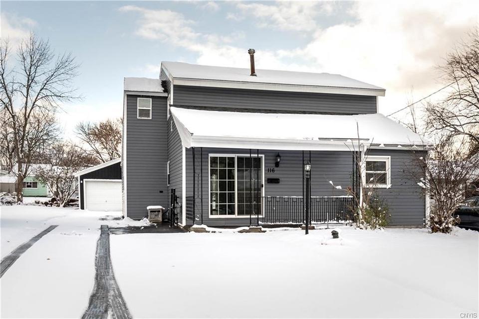 116 Frederick Dr, Salina, NY 13088 38 Photos MLS S1379701 Movoto