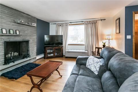 2606 E Colvin St, Syracuse, NY 13224 photo 7