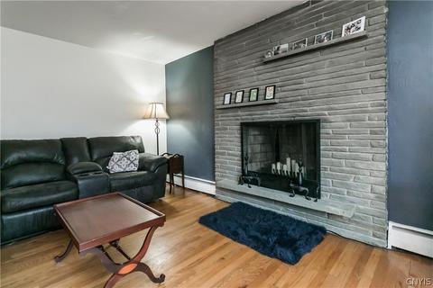 2606 E Colvin St, Syracuse, NY 13224 photo 9