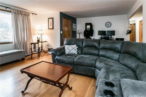 2606 E Colvin St, Syracuse, NY 13224 photo 8