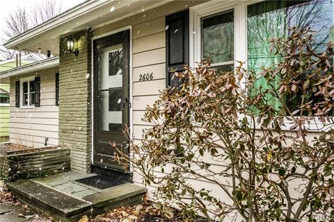2606 E Colvin St, Syracuse, NY 13224 photo 4