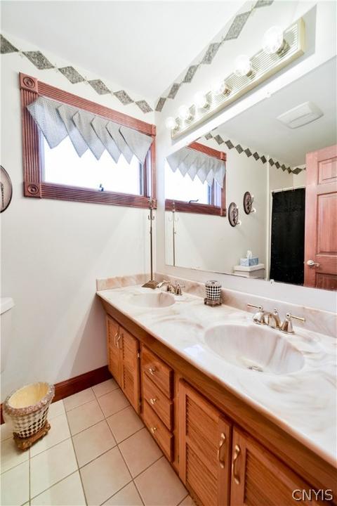 5651 E Davey Rd, Brewerton, NY 13029 photo 25