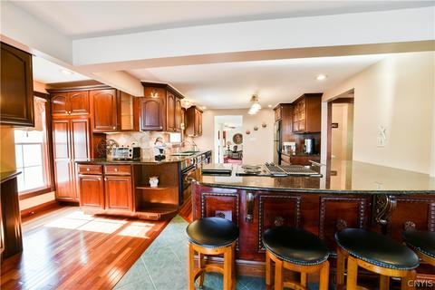 5651 E Davey Rd, Brewerton, NY 13029 photo 7