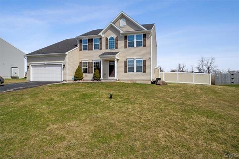5820 Strawmount, Chittenango, NY 13037 photo 2