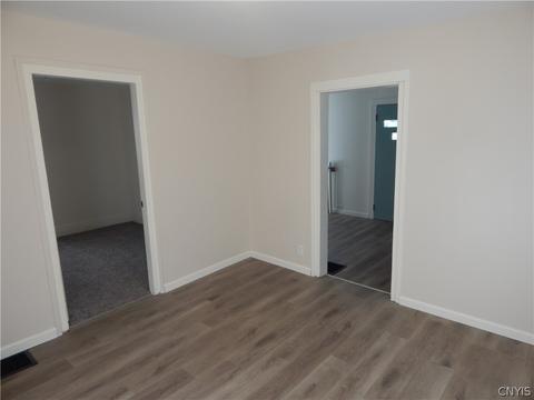 155 E 8th St, Oswego, NY 13126 photo 25