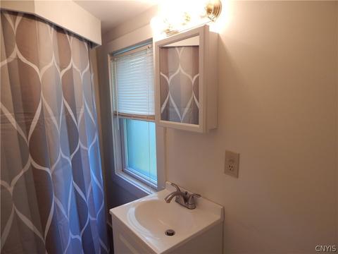 155 E 8th St, Oswego, NY 13126 photo 31
