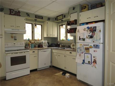 346 E Main St, German Flatts, NY 13357 photo 7