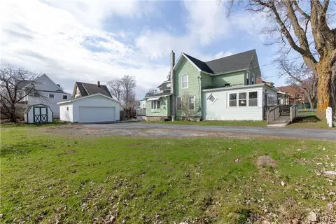 615 Lillian St, Watertown, NY 13601