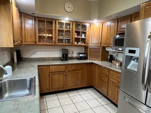 320 Main St, Oneida, NY 13421 photo 9
