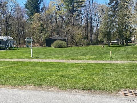 339 Williams St, Oneida-inside, NY 13421 photo 4