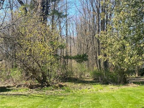 339 Williams St, Oneida-inside, NY 13421