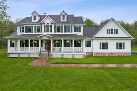 1022 Higby Rd, New Hartford, NY 13413