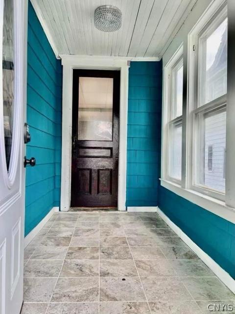 1107 Spring St, Syracuse, NY 13208 photo 3