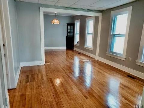 1107 Spring St, Syracuse, NY 13208 photo 10