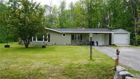 9147 Arthur Jenkins, Lenox, NY 13032