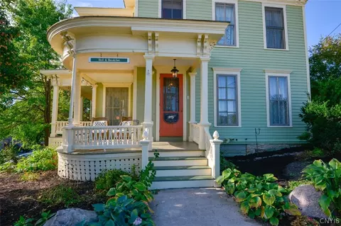 2 Church St, Alexandria, NY 13607
