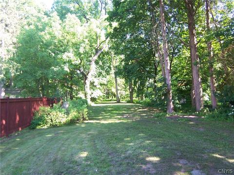 224 E Grove St, Oneida, NY 13421 photo 6