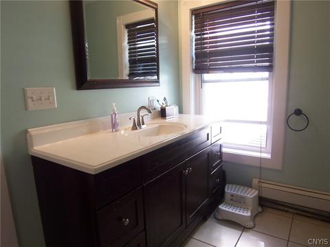 224 E Grove St, Oneida, NY 13421 photo 26