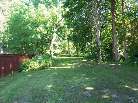 224 E Grove St, Oneida, NY 13421 photo 8