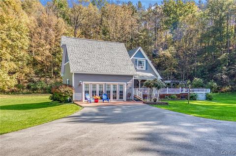 141 Mower Ln, German Flatts, NY 13407 photo 1