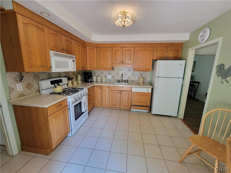  1340 Marra Dr, Watertown, NY 13601 photo 3