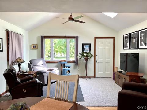 50 Grover St, East Syracuse, NY 13057 photo 29