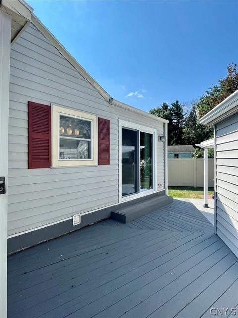 50 Grover St, East Syracuse, NY 13057 photo 12