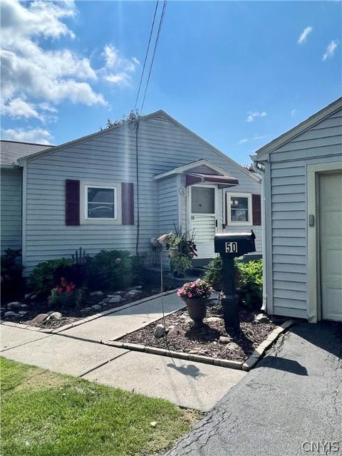 50 Grover St, East Syracuse, NY 13057 photo 3
