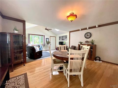 50 Grover St, East Syracuse, NY 13057 photo 25