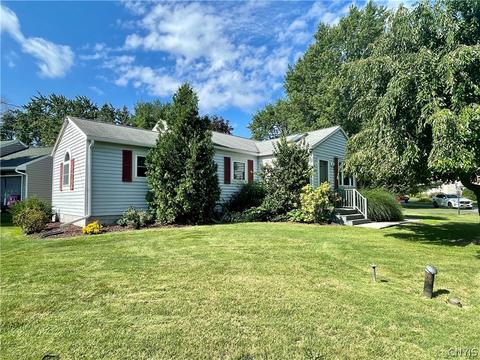 50 Grover St, East Syracuse, NY 13057 photo 6