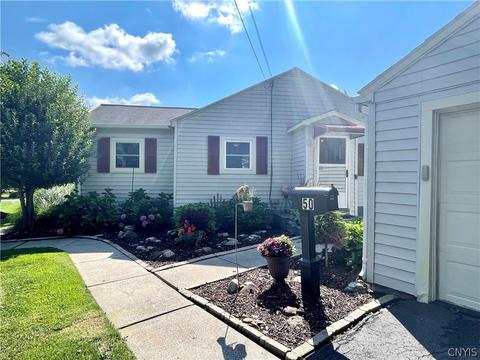 50 Grover St, East Syracuse, NY 13057 photo 4