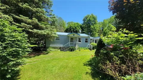 9810 Hard Point Spur, Conquest, NY 13140