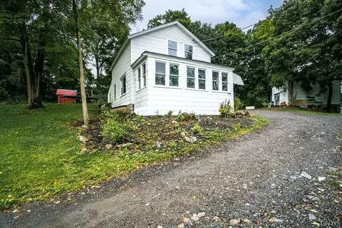 4863 Onondaga Rd, Onondaga, NY 13215