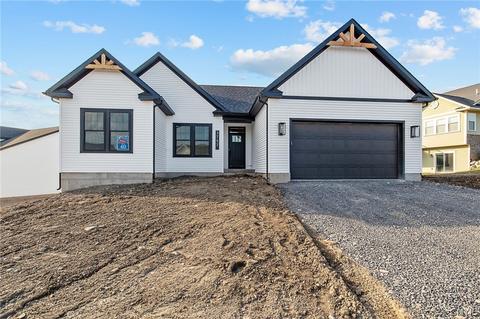 4356 Outlook Dr, Onondaga, NY 13215