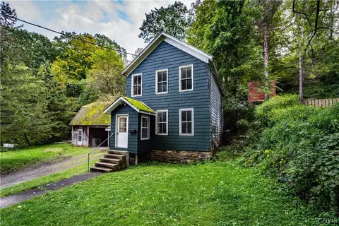 43 King St, Little Falls, NY 13365