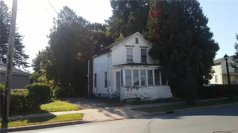 213 Mohawk St, Herkimer, NY 13350